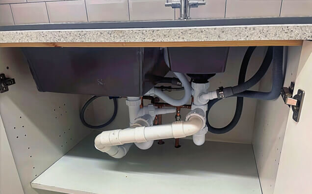 https://blockeddrainswanneroo.com.au/uploads/2025/07/blocked-sink-20688.jpg
